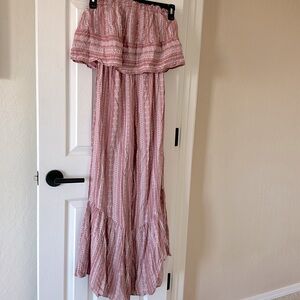 🌟NWT🌟Strapless Mauve Romper/Jumpsuit size XS